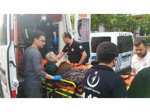 4 katlı binada çıkan yangında 2 kişi hastanelik oldu