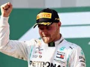 Bakü'de zafer Bottas'ın