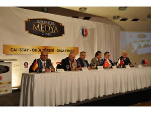 Almanya'da "Avrupa Türk Medya Zirvesi"