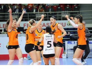 Vestel Venus Sultanlar Ligi: Eczacıbaşı VitrA: 1 - VakıfBank: 3