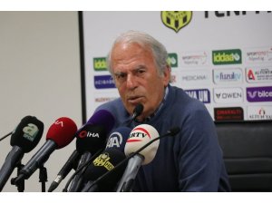 Mustafa Denizli, İran’a geri döndü