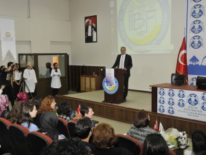 Selçuk Üniversitesinde “Ebeler Günü” kutlandı
