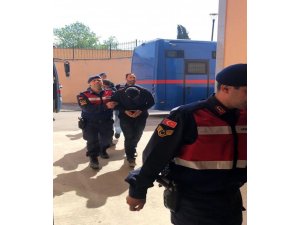 465 bin TL nakit parayı dolandıran ‘telefon fareleri’ yakalandı
