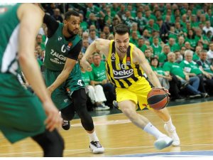 3 yıl daha Fenerbahçe’de