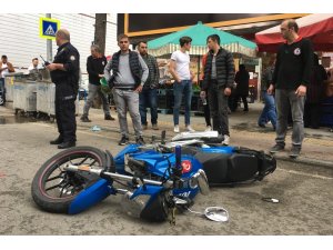 Motosikletin çarptığı yaya yaralandı