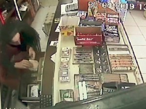 Market sahibinin dükkanı 1 dakika boş bırakması yetti