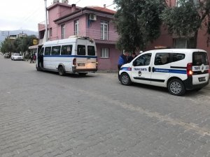 Trafik zabıtasından servis araçlarına denetim