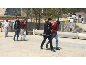 Elazığ’da uyuşturucu operasyonunda 2 tutuklama