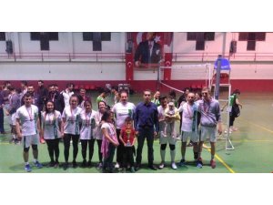 Emet’te Voleybol Turnuvası sona erdi