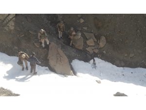 Polis memurunu şehit eden terörist yakalandı