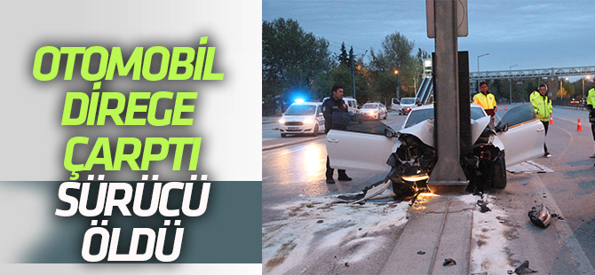 Konya'da otomobil direğe çarptı: 1 ölü