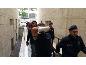 Sahte para ve çek dolandırıcıları adalete teslim edildi