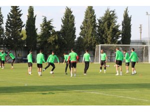 Akhisarspor Teknik Direktörü Cem Kavçak: "Sonuna kadar mücadelemizi devam ettireceğiz"