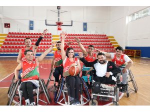 Hayatının baharında engelli kaldı, hayalinden vazgeçmedi