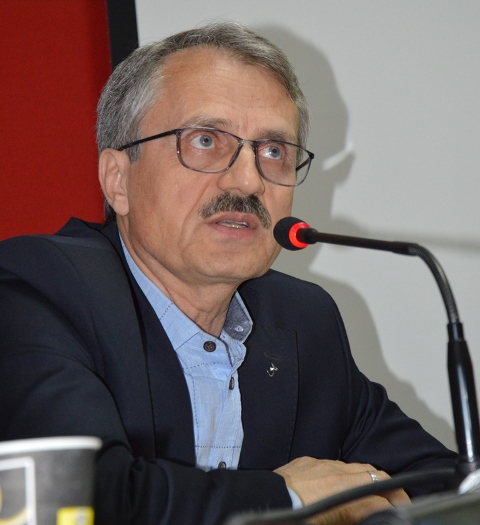 Aydınlar’da şiir ve müzik konuşuldu