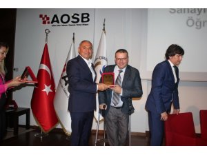 "Sanayiye Uygulanabilir Öğrenci Proje Yarışması" ödülleri sahiplerini buldu