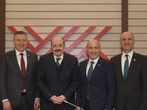 Tekstil mühendisliği seçene asgari ücret kadar burs