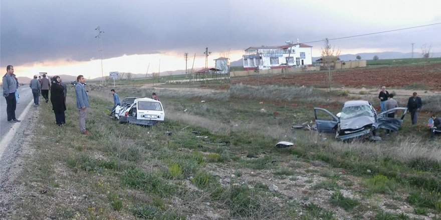 Konya'da zincirleme trafik kazası: 2 ölü, 2 yaralı