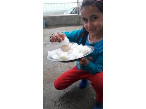 Siverek’te yumurta büyüklüğünde dolu yağdı