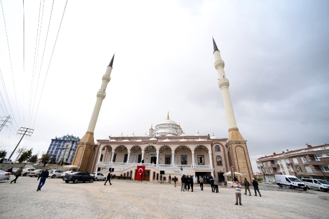 Mustafa Koyuncu Camii açıldı