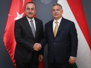 Çavuşoğlu, Macaristan Başbakanı Orban ile görüştü