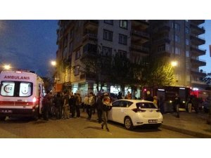 Evini ateşe vererek intihar etmek istedi