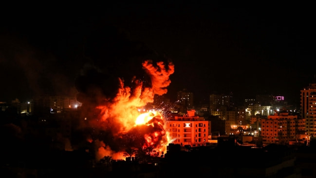 İsrail'den Gazze'ye hava saldırısı: 2 şehit...