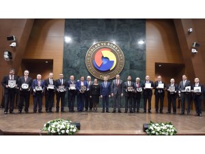 Kuşadası Ticaret Odası heyeti, TOBB genel kuruluna katıldı