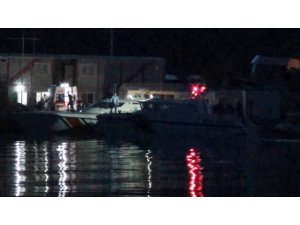 Ayvalık’ta tekne faciasında kayıp olan 3 kişi için hummalı çalışma sürüyor