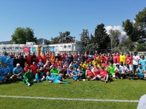 Kemer’de  Dostluk ve Kardeşlik Futbol Turnuvası