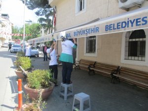 İstanbul’da camiler Ramazana hazır
