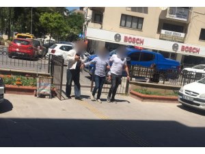 Kuşadası’nda kesinleşmiş hapis cezası olan iki kişi yakalandı