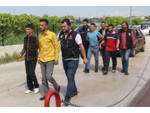 Torbacıdan talimat: "Güzel çekin televizyona çıksın"