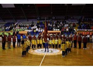 Geleneksel çocuk oyunları il finali yapıldı