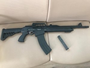 Aracında silahla yakalandı, Ramazan’ı kutlamak için aldığını söyledi