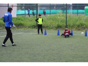 Yılport Samsunspor’un kalecileri futbol okulundan