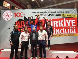 Kayseri Muaythai takımı Samsun’dan başarı ile döndü