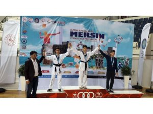 Osmangazili sporcular engel tanımıyor