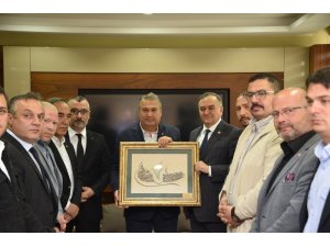 MHP’li Akçay’dan Başkan Çerçi’ye tam destek