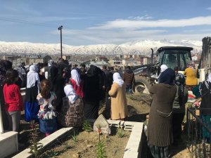 Gölette boğulan amca çocukları toprağa verildi