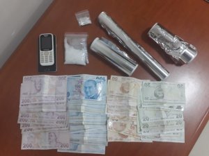 Uyuşturucu operasyonunda 3 tutuklama
