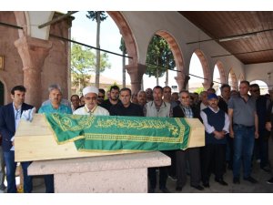 Ayvalık Tostu’nun babasına hüzünlü uğurlama