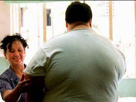 Obez yaşlılar daha fazla yaşıyor