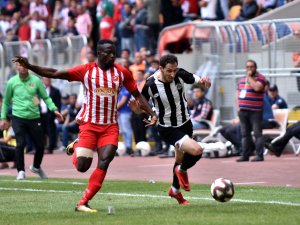 Akşehirspor 3 . Lige çıkamadı