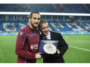 Spor Toto Süper Lig: Trabzonspor: 2 - İstiklal Mobilya Kayserispor: 1 (İlk yarı)