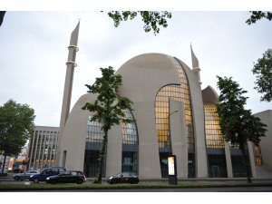 Almanya'da ilk iftar