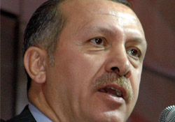 Başbuğ ile paslaşıyoruz