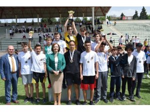 Spor Şenlikleri’nde atletizm coşkusu