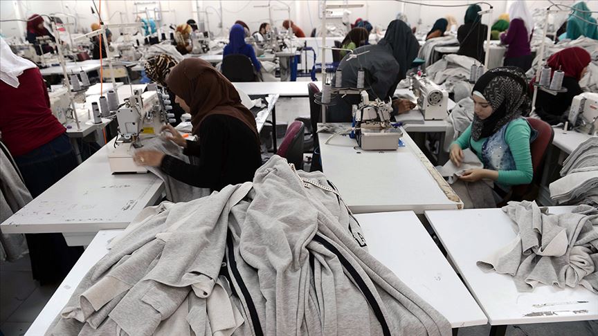 Göçmenler sırtımızdaki yük mü?