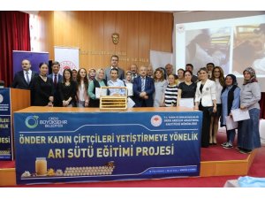 Hilmi Güler:”Balı ilaç olarak kullanacağız”